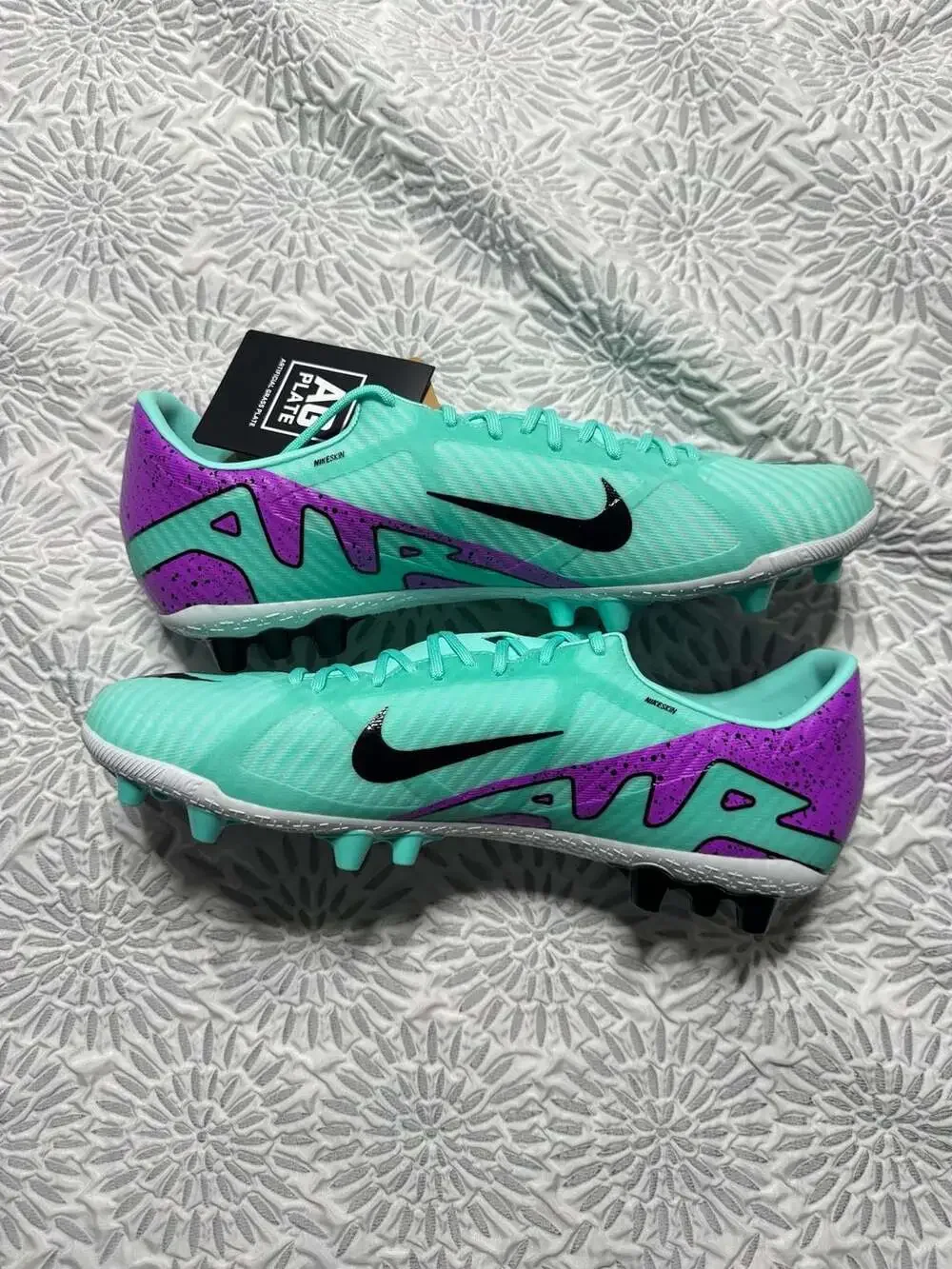 Nike Zoom Mercurial Vapor 15 Academy AG Soccer Cleats 10.5 Men’s DJ5630-300
